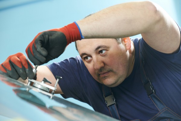 Windshield chip repair Windshield chip repair